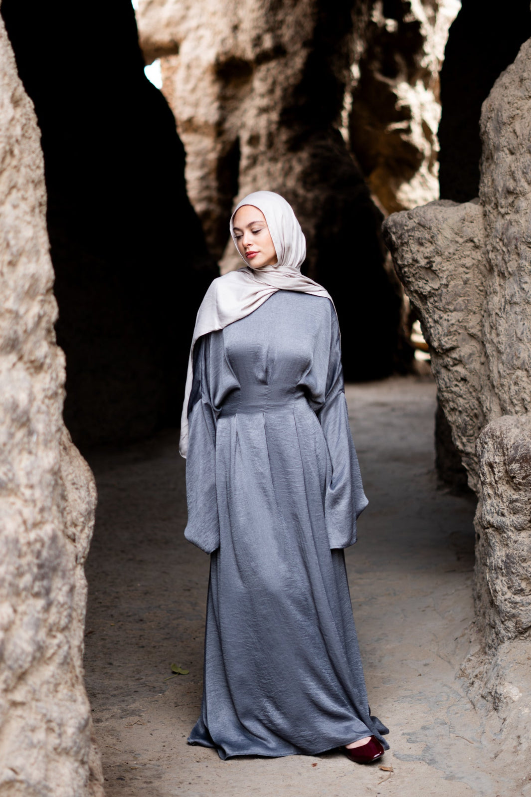 Elegant dress with a unique waist cut that creates a flattering, feminine silhouette.

Designed with a thin back belt for adjustable fitting.

Comes with a separate inner lining for extra comfort and coverage. Suitable for up to 90 kg.