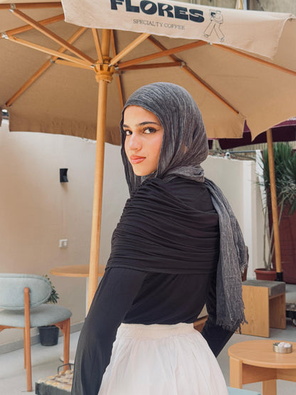 Attached offshoulder top