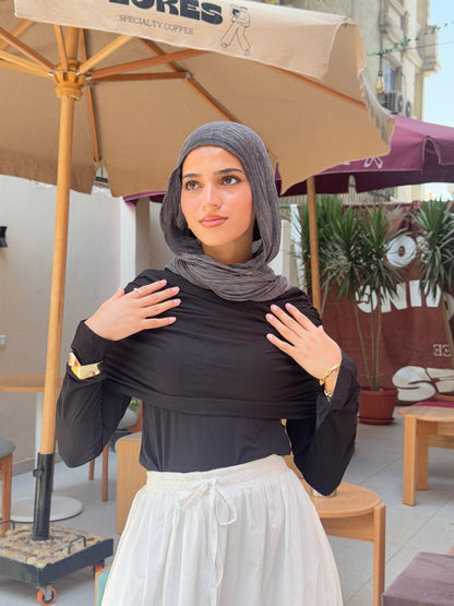 Attached offshoulder top