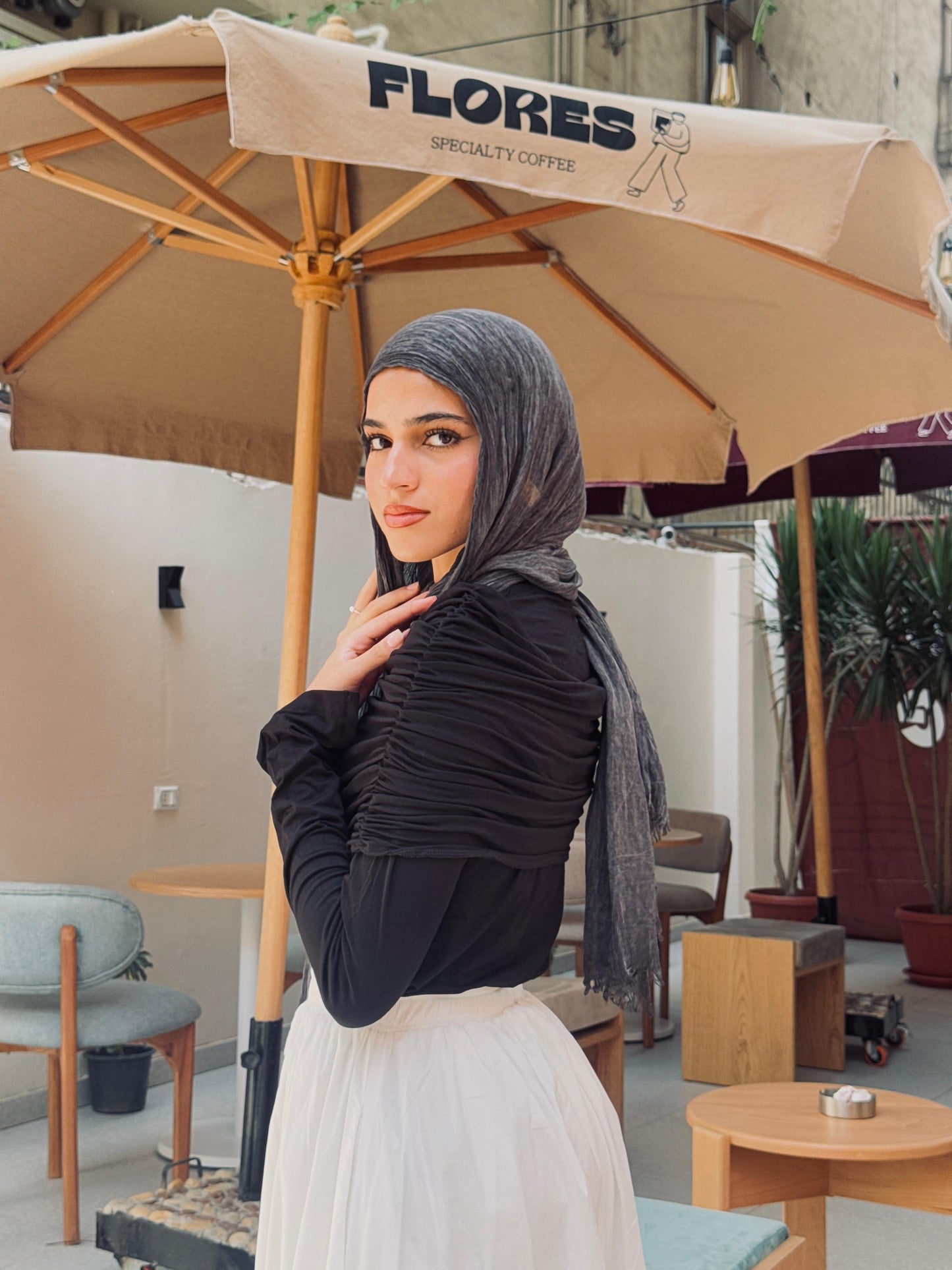 Attached offshoulder top